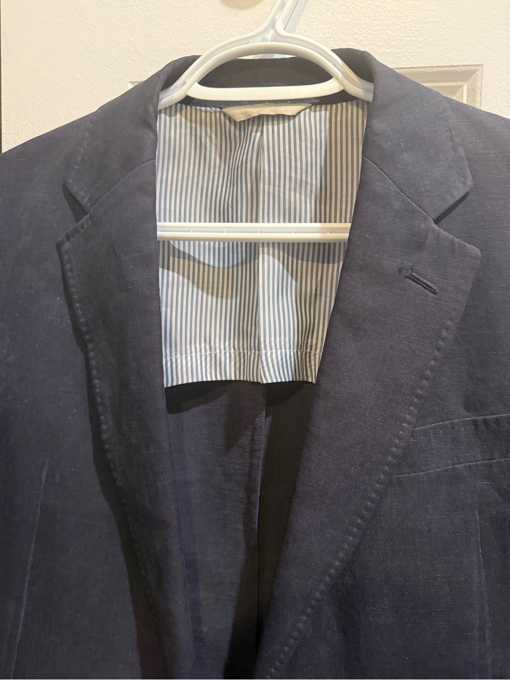 Armani collezioni Men's Navy Linen Blazer 38R - Picture 4 of 13